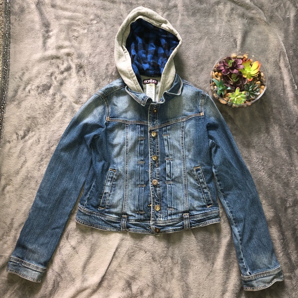 BONGO hooded jean jacket size XL